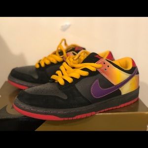 Nike Dunk SB Premium “Appetite for Destruction” 9